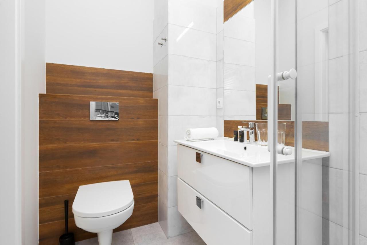 Warsaw Prymasa Tysiaclecia Business Centre By Noclegi Renters Exteriér fotografie